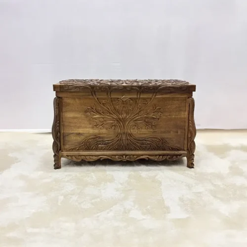 Maraş El Oyma Ceviz Ahşap Çeyiz Sandığı – 95x50x60 cm Büyük Boy Sandık | Hayat Ağacı Model