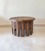 Maraş El Oyma Ceviz Ahşap Orta Sehpa – 73x73x47 cm Klasik Desenli El Yapımı Sehpa Natural - Görsel 4