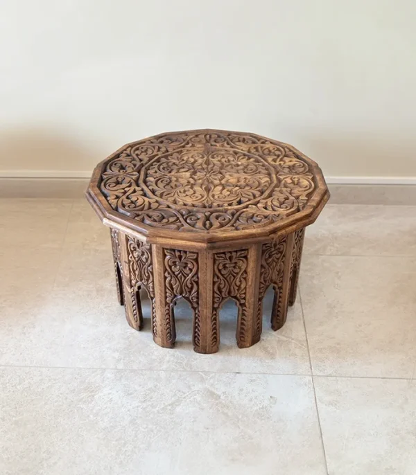 Maraş El Oyma Ceviz Ahşap Orta Sehpa – 73x73x47 cm Klasik Desenli El Yapımı Sehpa Natural - Görsel 8