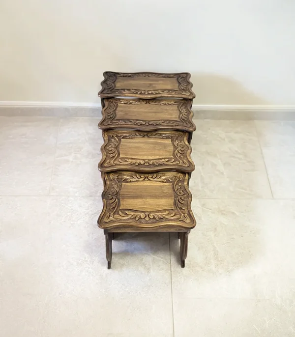 Maraş El Oyma 4’lü Servis Sehpası – 65x40x50 cm Ceviz Ahşap Zigon Sehpa Takımı - Görsel 6