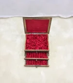 Ceviz Ağacından El Oyma Saat Aksesuar & Tespih Kutusu – 30x36x22 cm | 2 Çekmeceli Koleksiyon Kutusu - Görsel 6