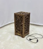 Ceviz Ağacından El Oyma Dekoratif Abajur - Ahşap Abajur 20x20x40 cm - Görsel 3
