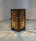 Ceviz Ağacından El Oyma Dekoratif Abajur - Ahşap Abajur 20x20x40 cm - Görsel 7