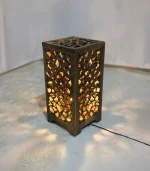 Ceviz Ağacından El Oyma Dekoratif Abajur - Ahşap Abajur 20x20x40 cm - Görsel 8