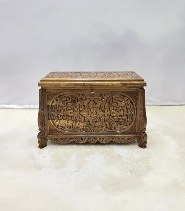 Maraş El Oyma Ceviz Ahşap Çeyiz Sandığı – 68x40x48 cm-Ahşap Sandık-| Meriç Natural Model - Görsel 8