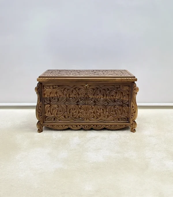Maraş El Oyma Ceviz Ahşap Çeyiz Sandığı – 95x50x60 cm Büyük Boy Sandık | İstanbul Natural Model - Görsel 8