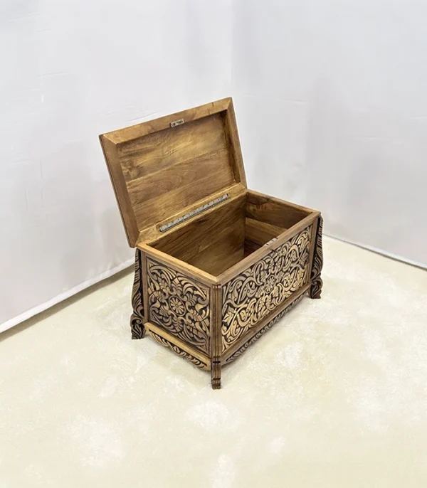 Maraş El Oyma Ceviz Ahşap Çeyiz Sandığı – Ahşap Sandık-68x40x48 Cm | Aliye Eskitme - Görsel 8