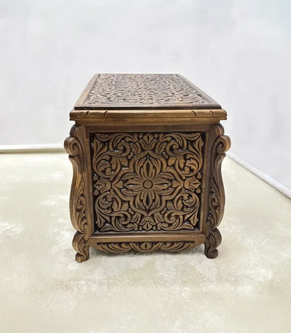 Maraş El Oyma Ceviz Çeyiz Sandığı-95x50x60-ahşap Sandık - Sarmaşık Eskitme - Görsel 2