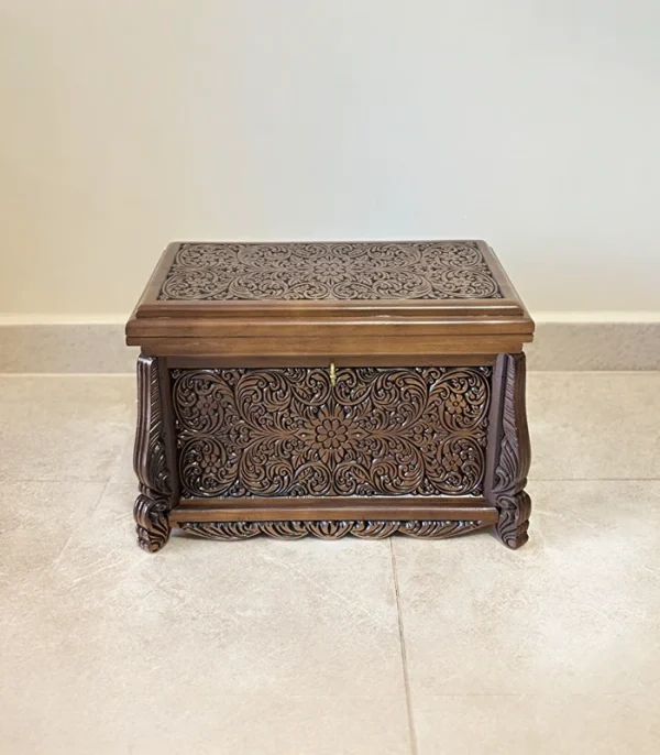 Maraş El Oyma Ceviz Ahşap Çeyiz Sandığı – 50x30x30 cm | Ece Eskitme Model - Görsel 8