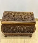 Maraş El Oyma Ceviz Ahşap Çeyiz Sandığı 63x39x45 cm | Erva Natural Bombeli Model - Görsel 3