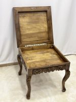 Maraş El Oyma Ceviz Orta Sehpa – 55x55x45 cm Kapaklı Kilitli Ahşap Sehpa - Görsel 4